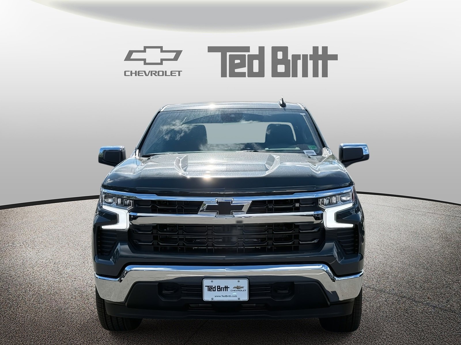 New 2026 Chevrolet Silverado 1500 LT w/ Leather Package image 2