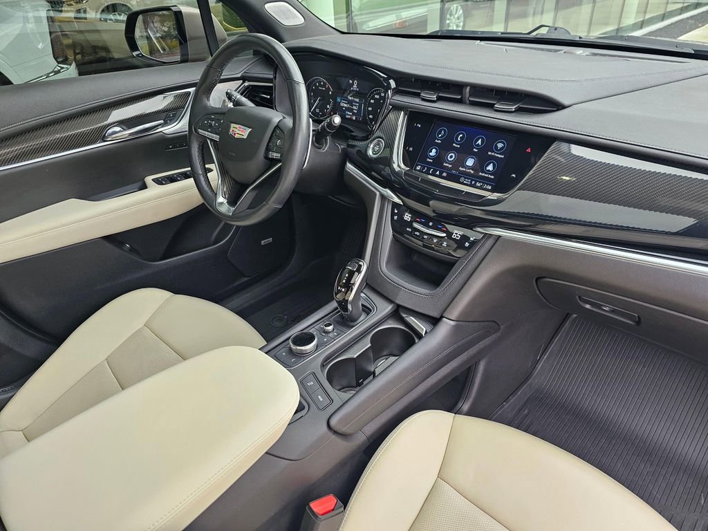 Used 2023 Cadillac XT6 Sport AWD/4WD image 10
