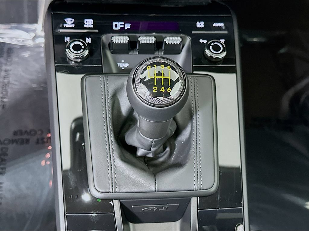 Certified 2026 Porsche 911 Targa 4 RWD image 18