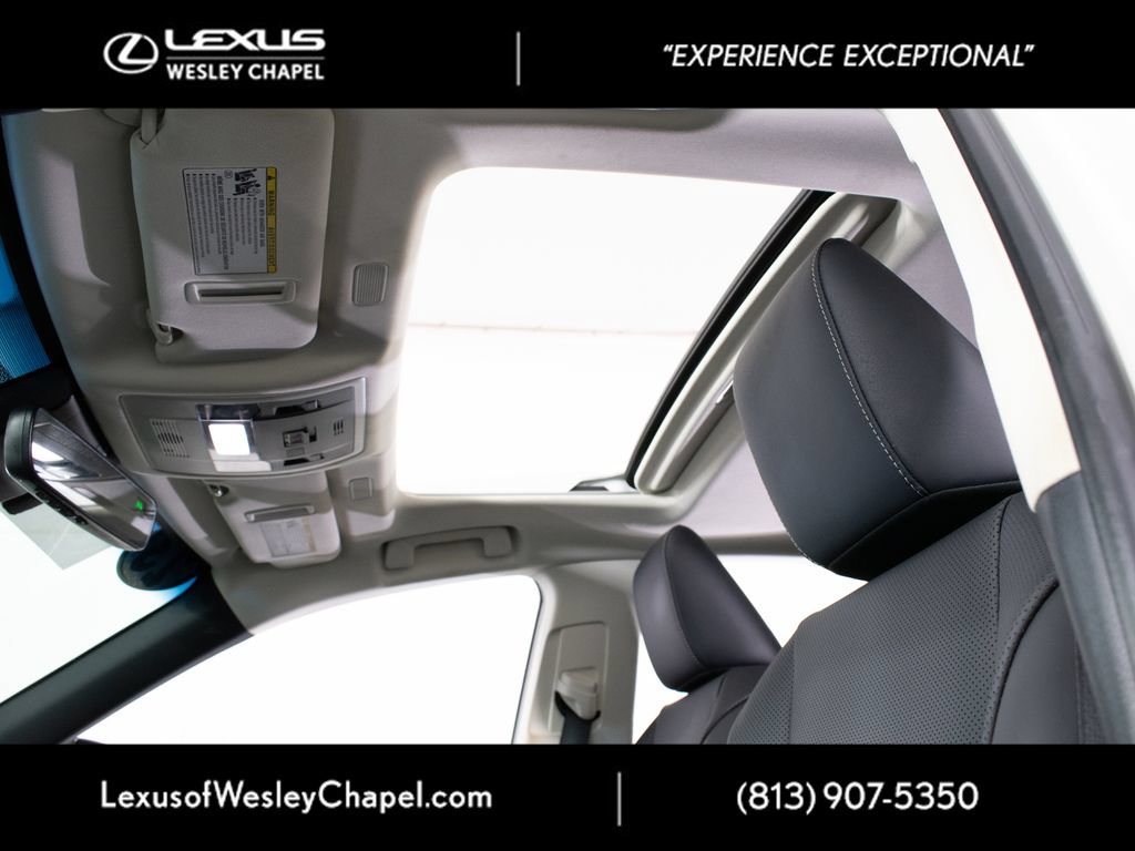 Used 2023 Lexus ES 250 w/ Premium Package AWD/4WD image 22