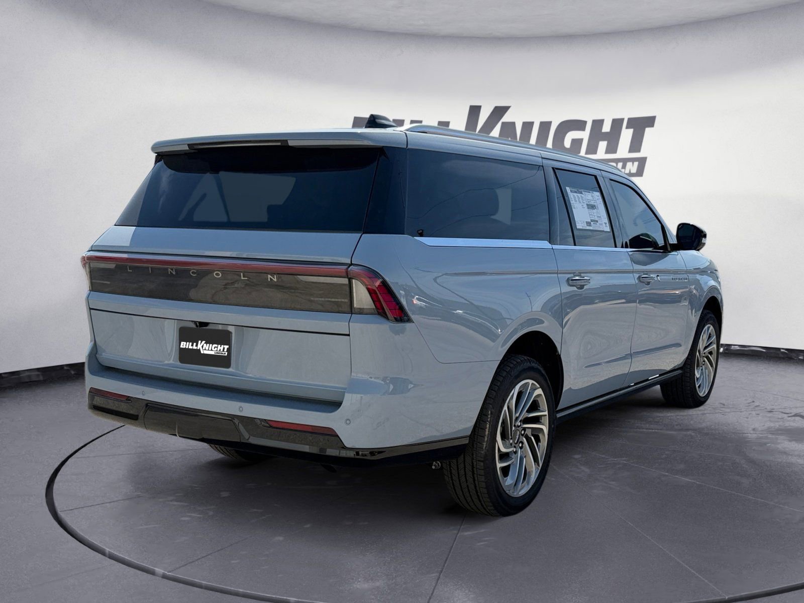 New 2025 Lincoln Navigator L Reserve image 5