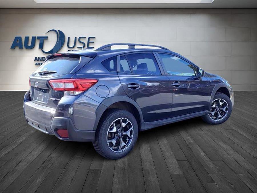 Used 2019 Subaru Crosstrek 2.0i Premium image 5