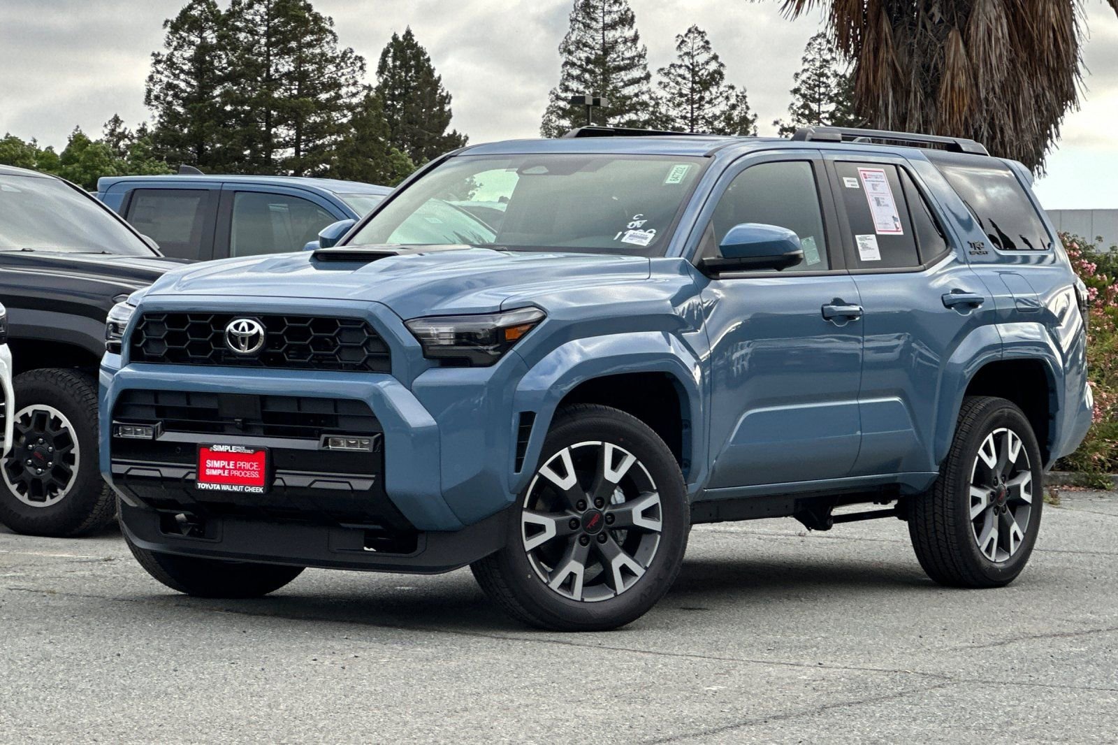 New 2026 Toyota 4Runner TRD Sport AWD/4WD image 2