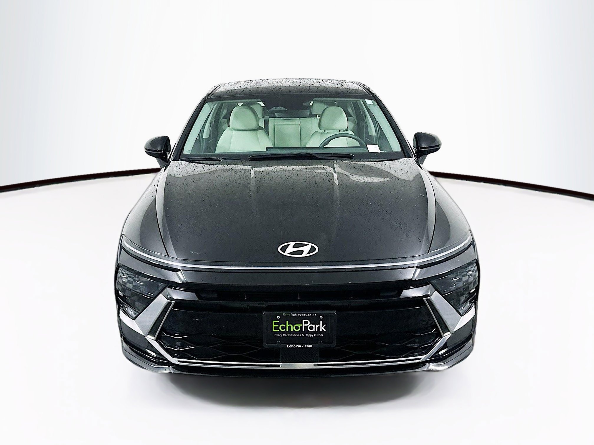 Used 2025 Hyundai Sonata SEL FWD image 2