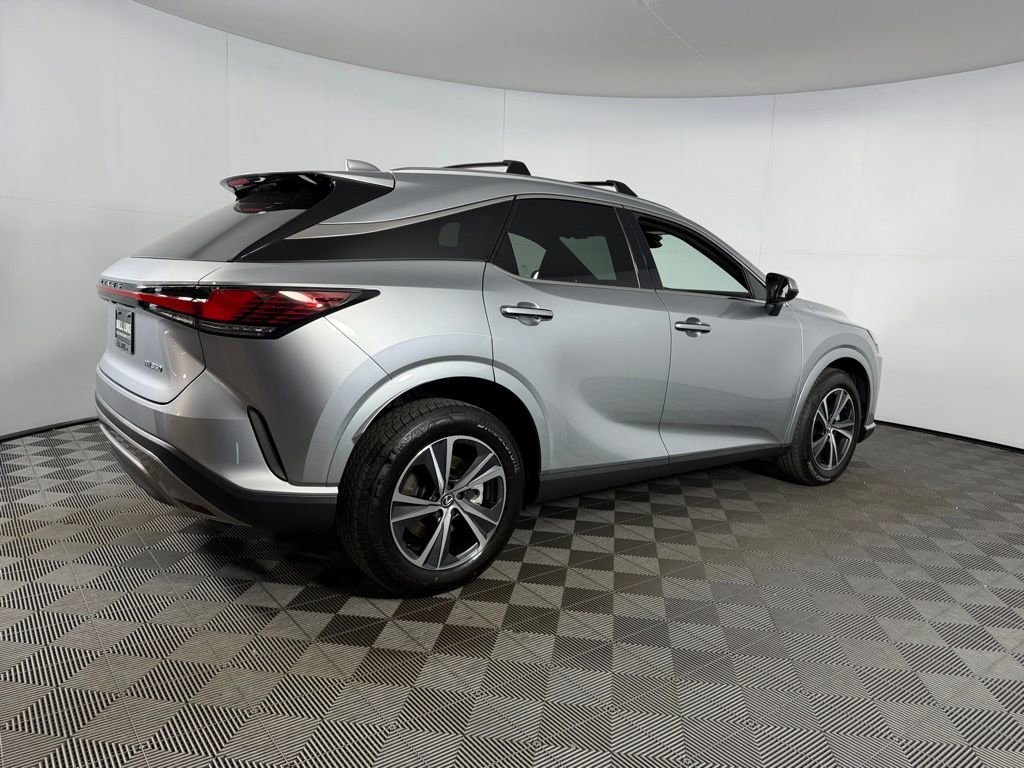 Used 2025 Lexus RX 350 FWD w/ Technology Package image 7