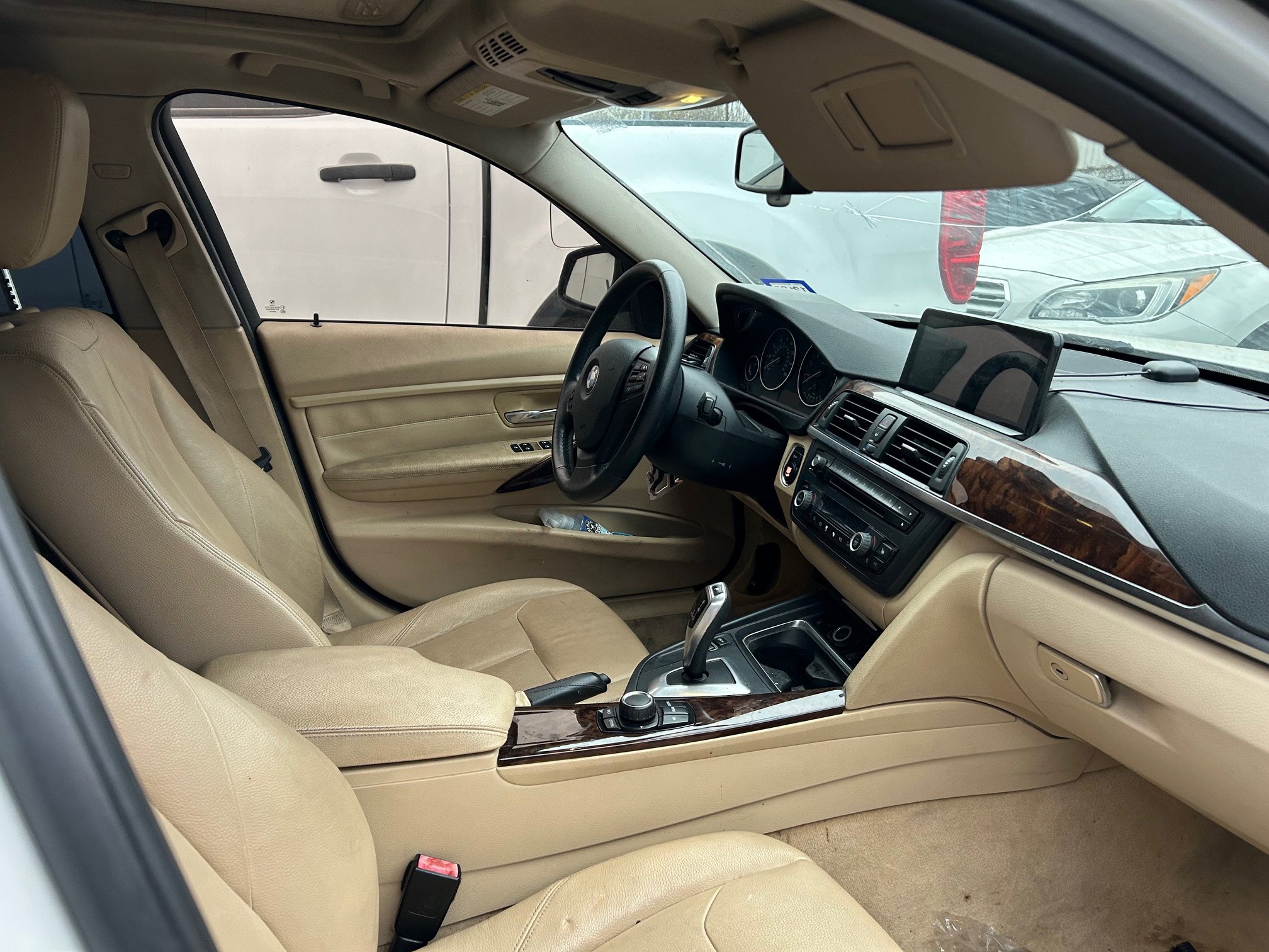 Used 2014 BMW 320i Sedan image 7