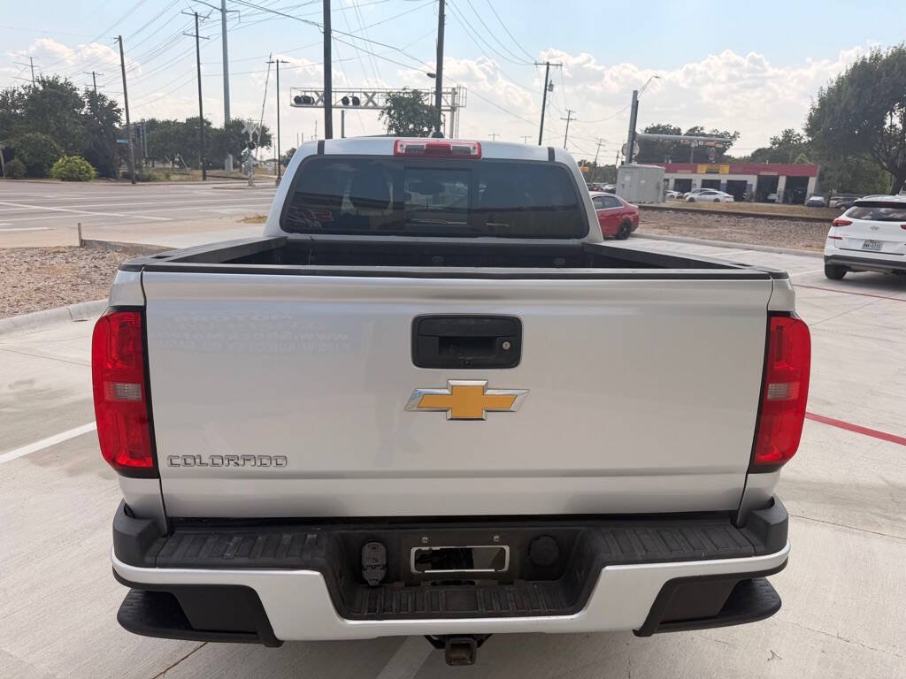 Used 2016 Chevrolet Colorado Z71 AWD/4WD image 4