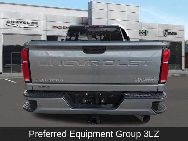 Used 2025 Chevrolet Silverado 3500 High Country w/ High Country Premium Package image 5