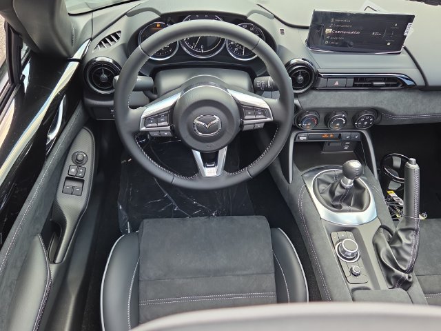New 2026 MAZDA MX-5 Miata RF Club RWD image 6