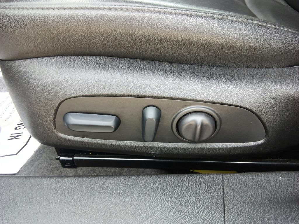 Used 2024 Chevrolet Malibu LT FWD image 21