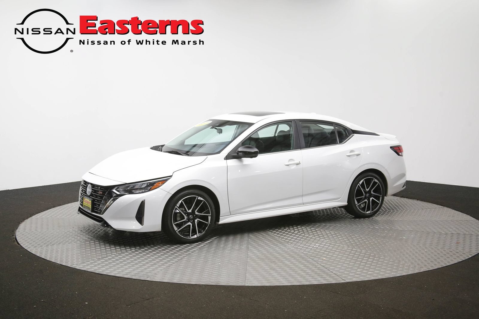 Used 2024 Nissan Sentra SR w/ SR Premium Package FWD image 57