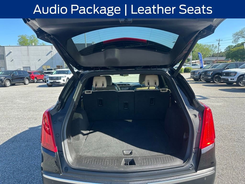 Used 2017 Cadillac XT5 FWD image 9