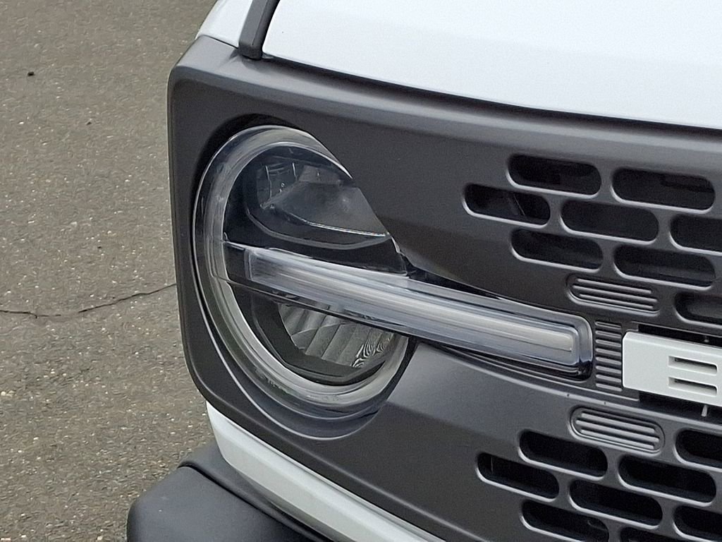 Certified 2025 Ford Bronco Badlands image 9