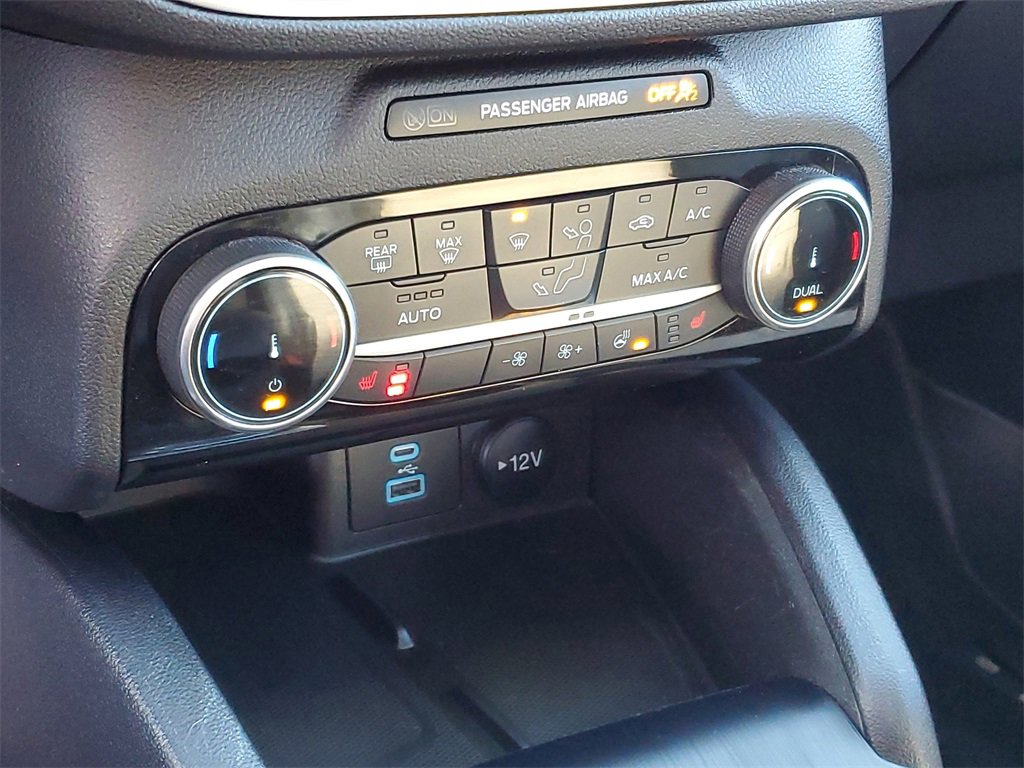 Used 2022 Ford Escape Titanium w/ Titanium Elite Package image 19