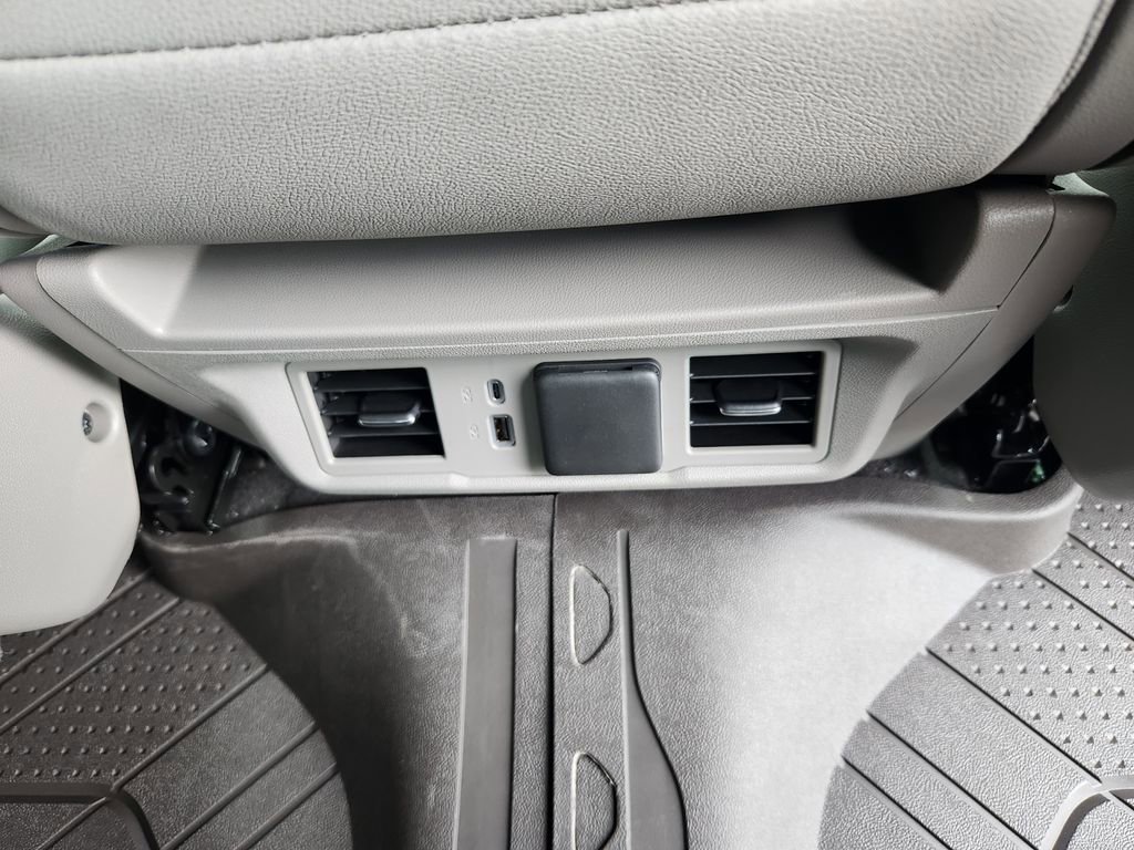 New 2026 Chevrolet Silverado 1500 LT w/ Leather Package image 11