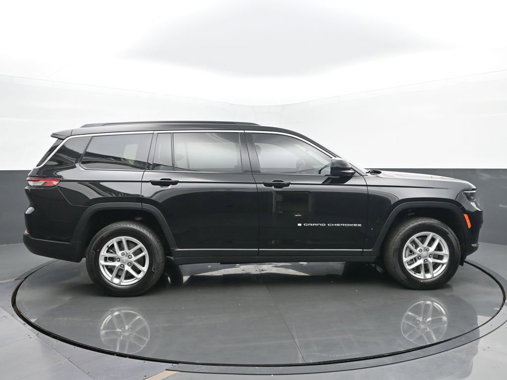 New 2025 Jeep Grand Cherokee L Laredo w/ Luxury Tech Group I image 6