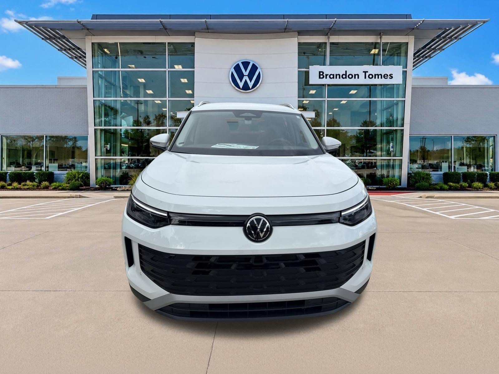 New 2026 Volkswagen Tiguan S FWD image 9