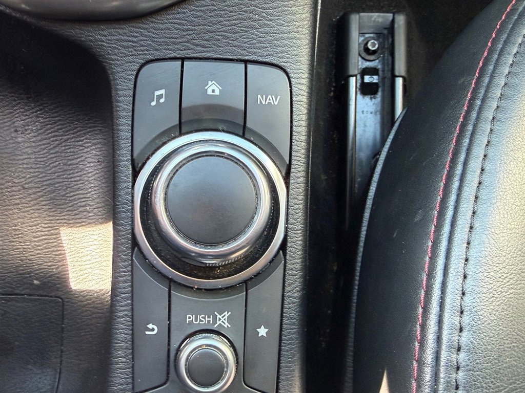 Used 2017 MAZDA CX-3 Touring image 20