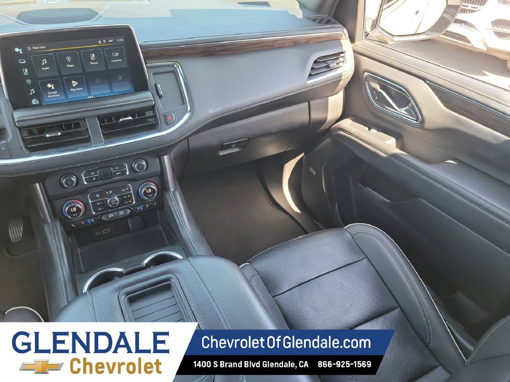 Certified 2023 Chevrolet Suburban Premier RWD image 16