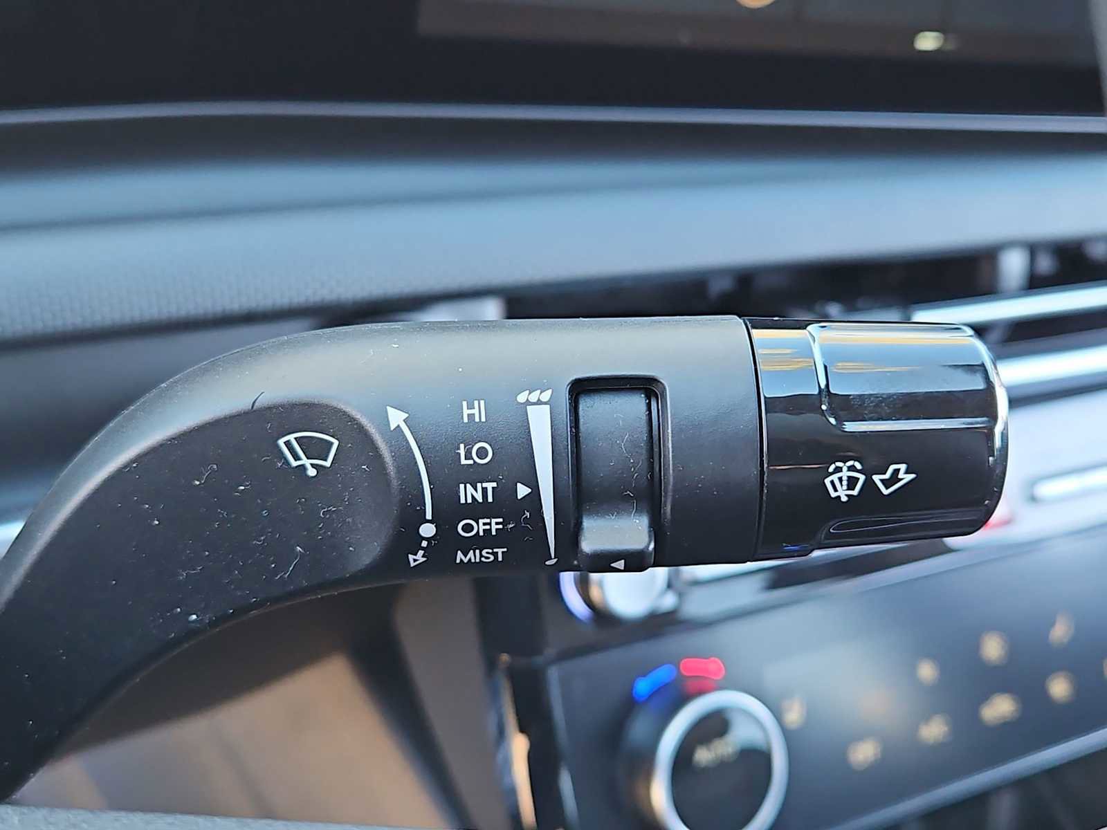 Certified 2025 Hyundai Santa Cruz SEL image 26