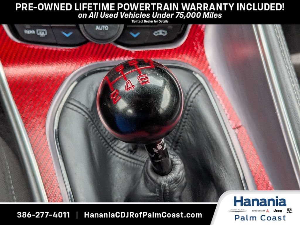 Used 2017 Dodge Challenger R/T RWD image 17