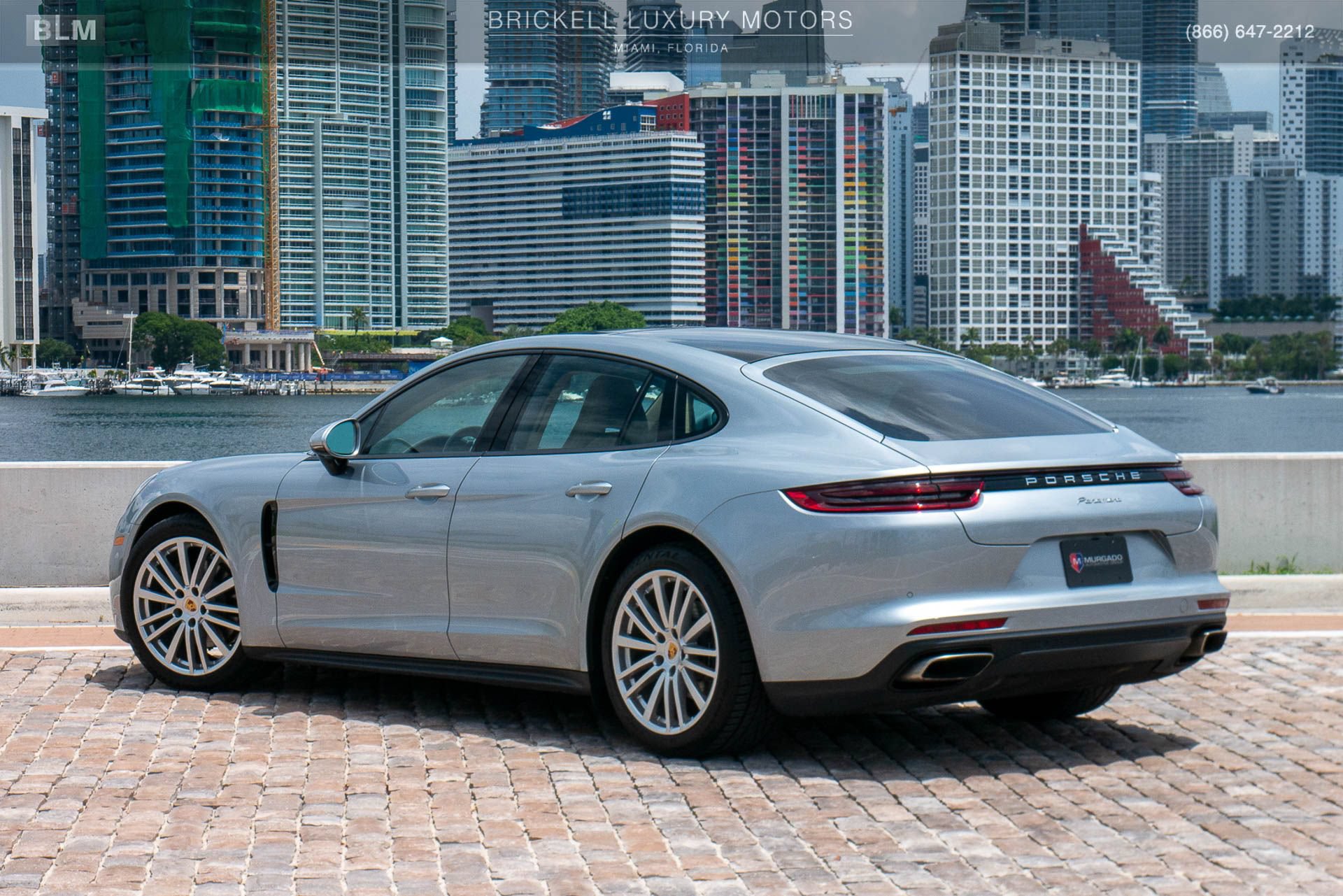 Used 2019 Porsche Panamera RWD image 12
