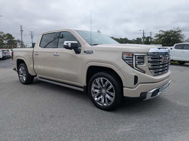 Used 2026 GMC Sierra 1500 Denali w/ Denali Reserve Package AWD/4WD image 3