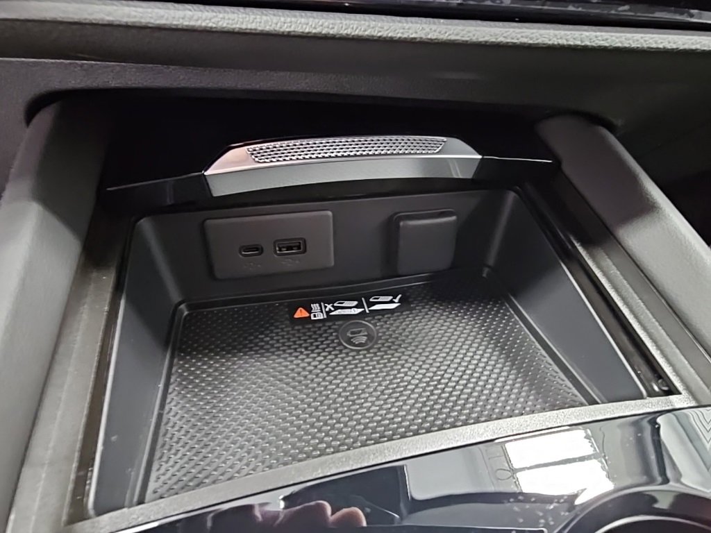 New 2026 Buick Envision Avenir image 21