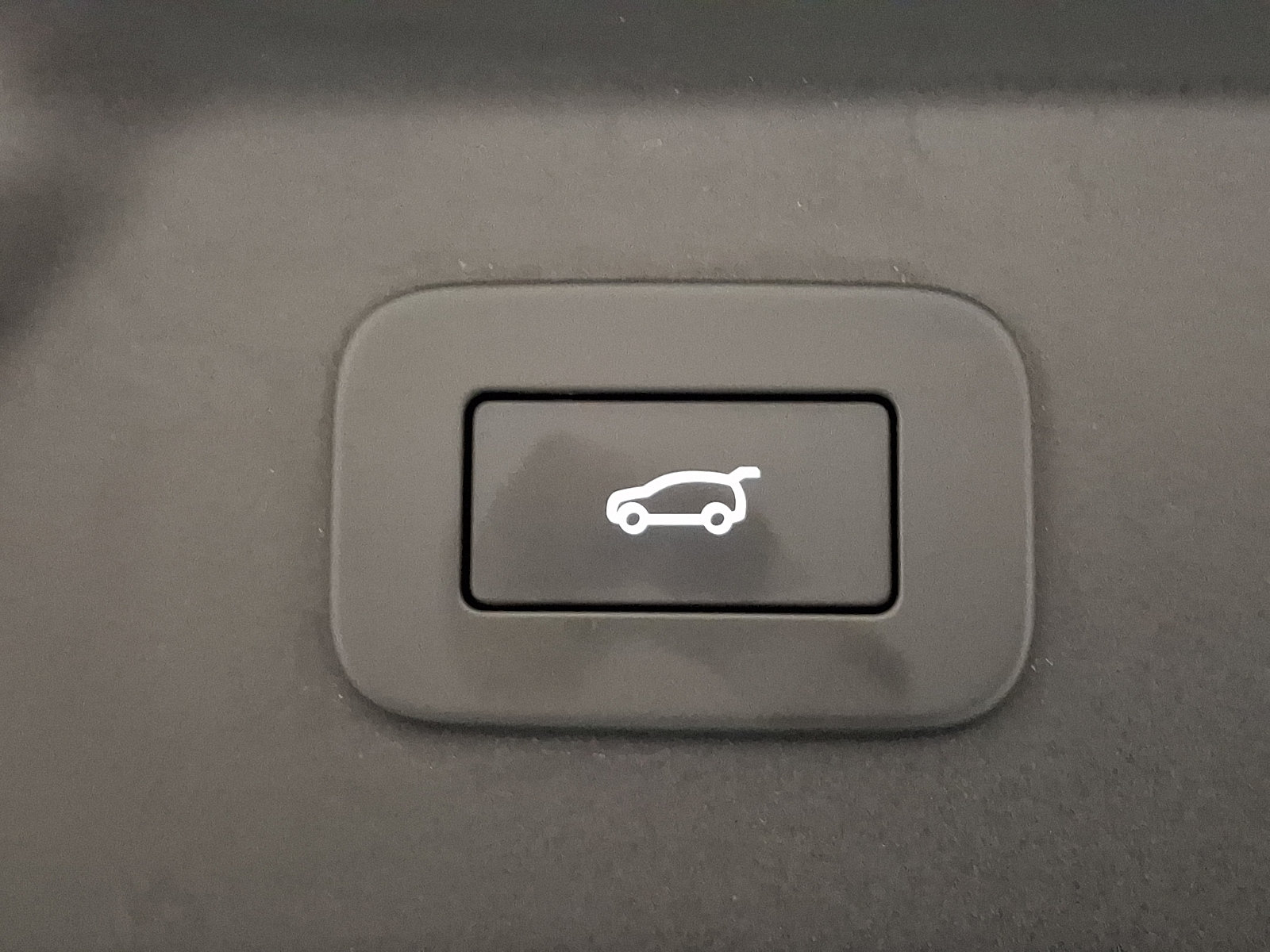 Certified 2026 Land Rover Range Rover Velar S AWD/4WD image 31