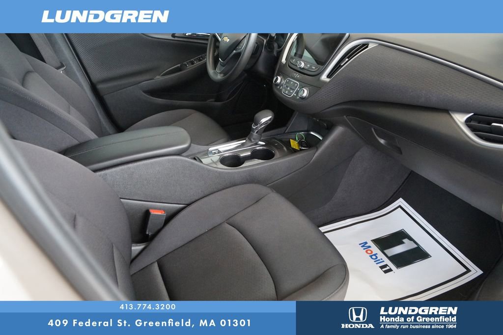 Used 2023 Chevrolet Malibu LT image 33