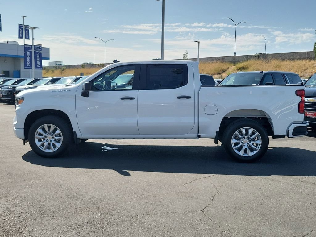 New 2026 Chevrolet Silverado 1500 Custom RWD image 24