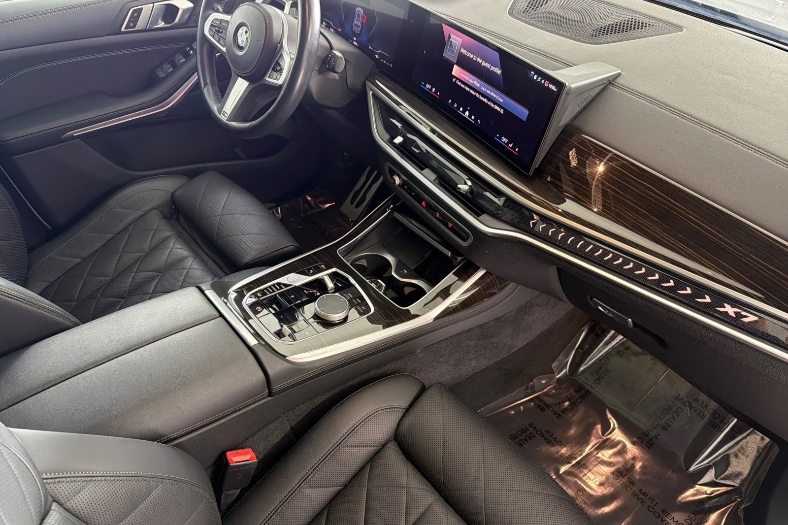 Used 2024 BMW X7 xDrive40i w/ M Sport Package AWD/4WD image 34
