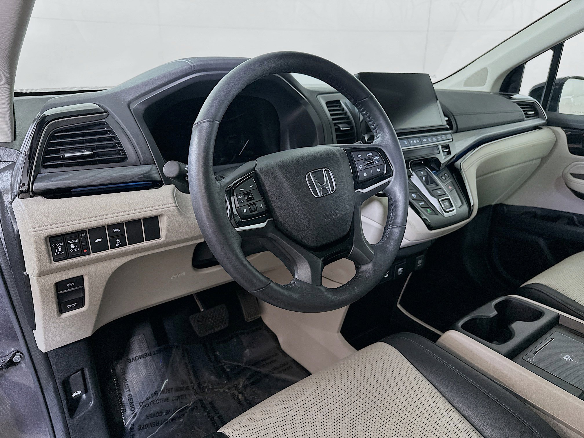 Certified 2025 Honda Odyssey Elite image 9