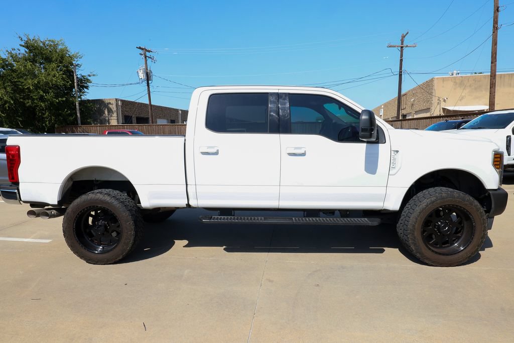 Used 2019 Ford F250 XLT AWD/4WD image 4