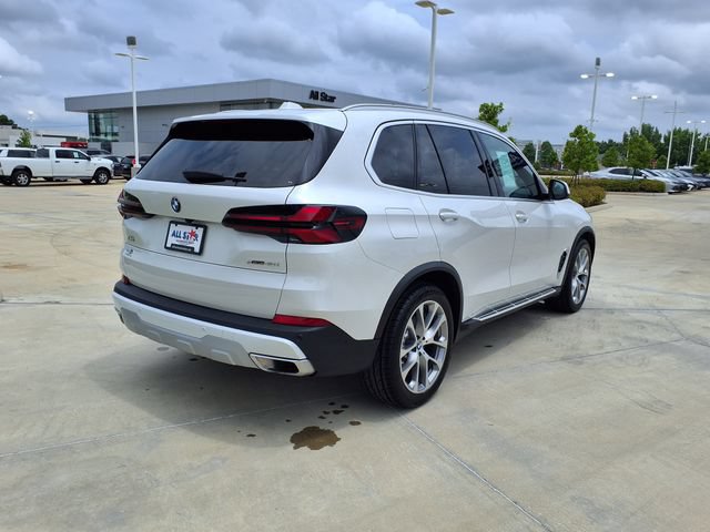 Used 2024 BMW X5 xDrive40i AWD/4WD image 9