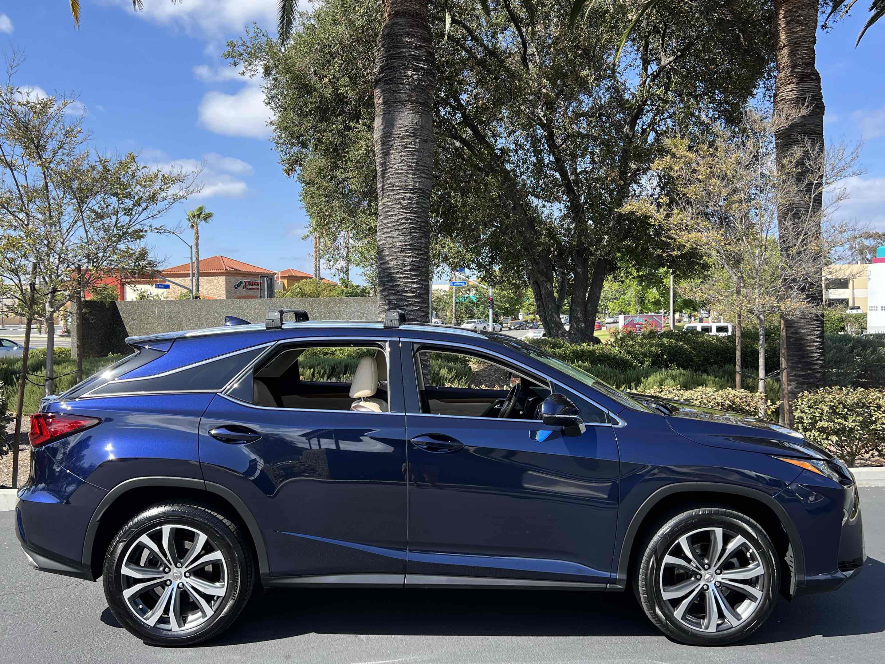 Used 2017 Lexus RX 350 AWD w/ Premium Package image 64