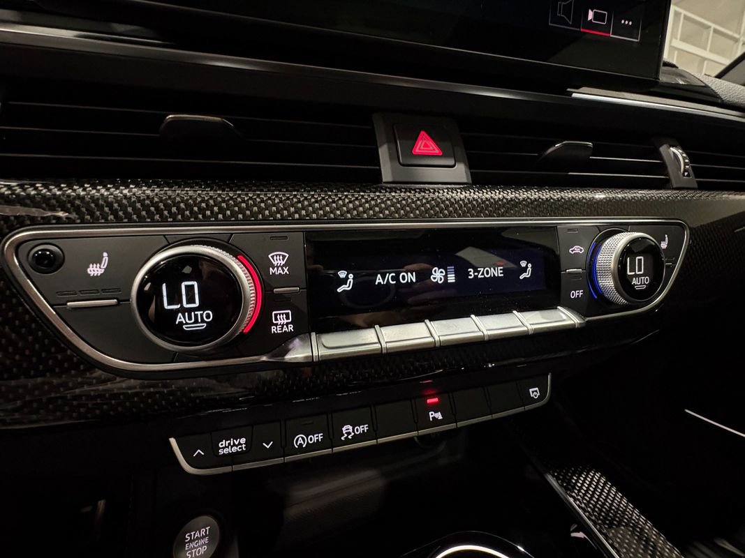 Used 2023 Audi S4 Premium Plus AWD/4WD image 28
