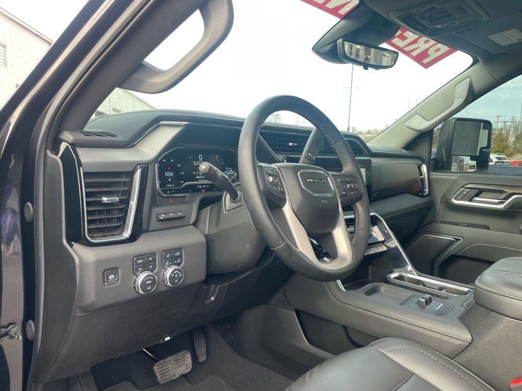 Used 2025 GMC Sierra 2500 Denali w/ Denali Reserve Package image 10