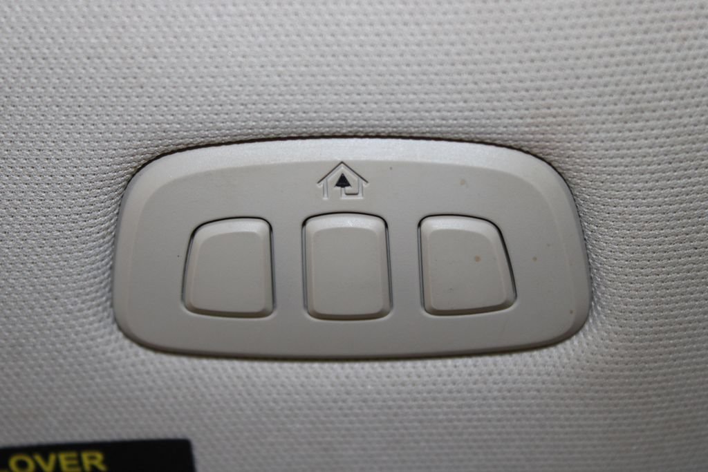 Used 2021 Lincoln Corsair AWD w/ Premium Package image 48