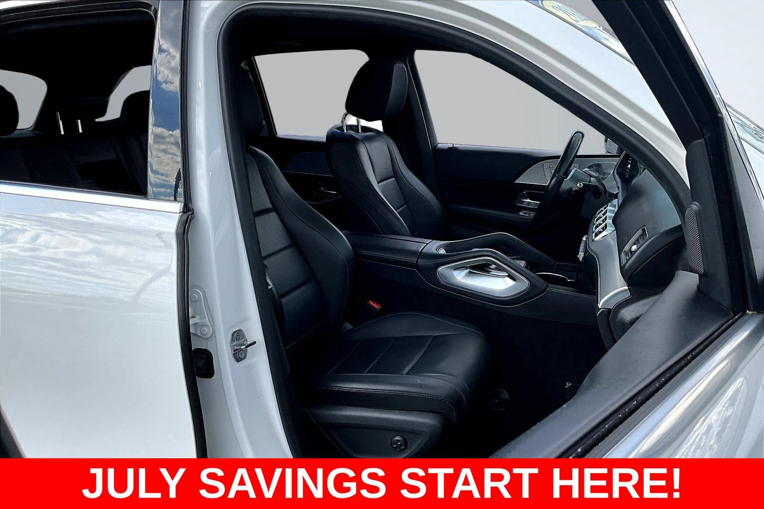Used 2020 Mercedes-Benz GLE 350 4MATIC w/ Premium Package image 36