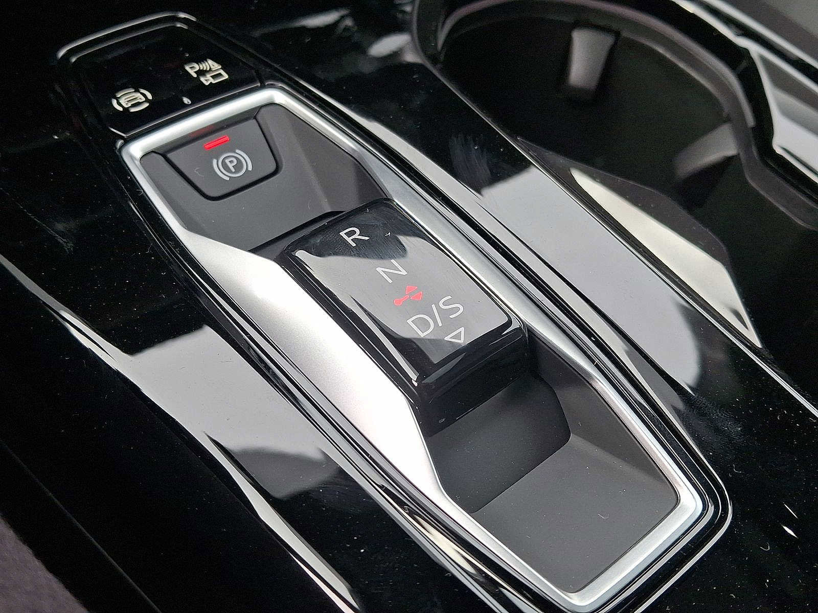 New 2025 Audi Q5 Premium Plus image 13