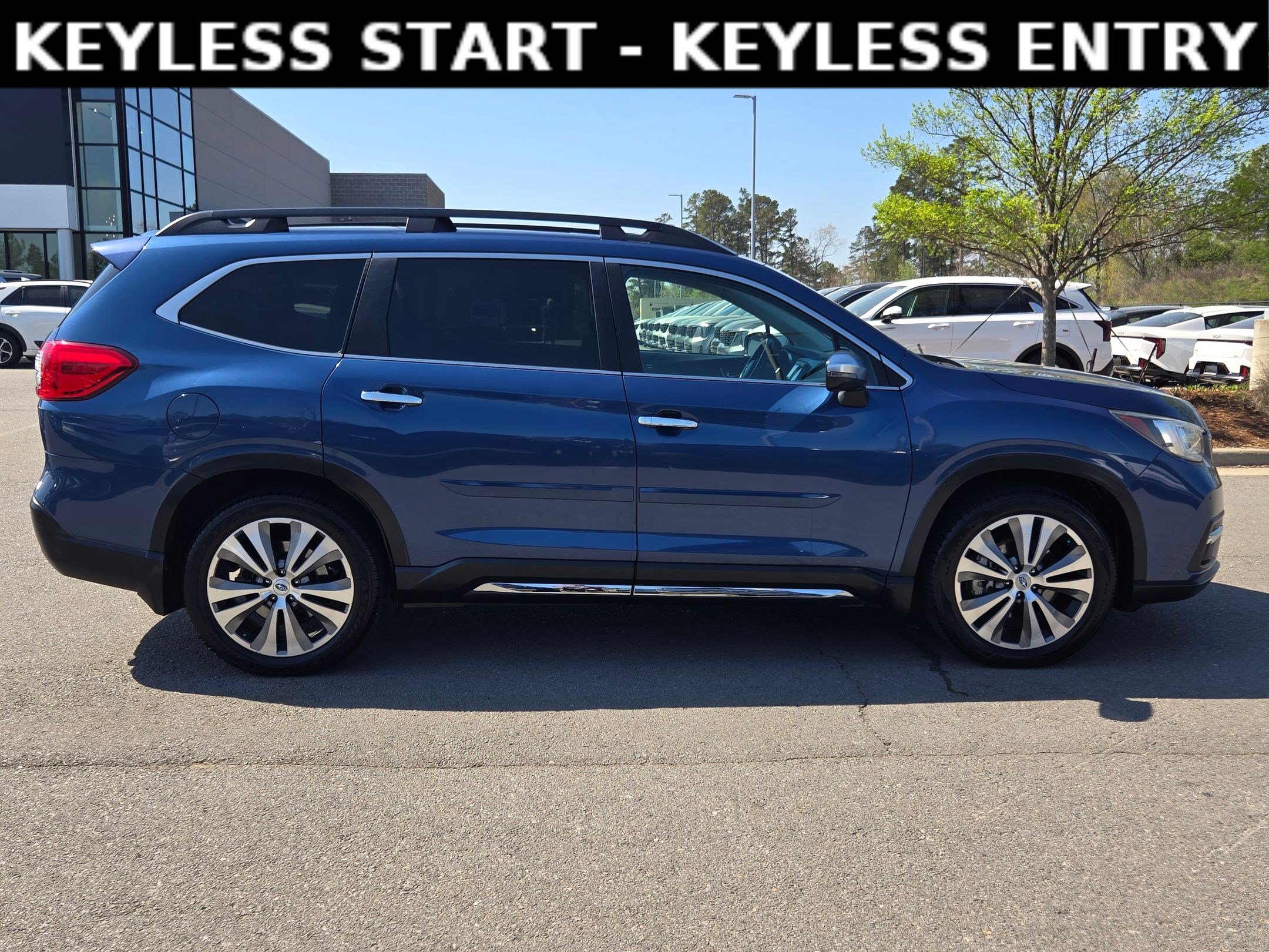 Used 2019 Subaru Ascent Touring w/ Popular Package #2 image 8