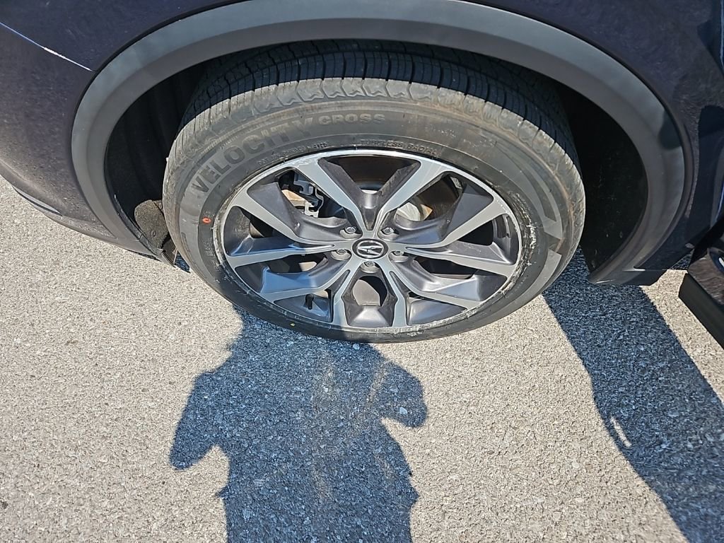 Used 2023 Acura MDX SH-AWD w/ Technology Package image 13