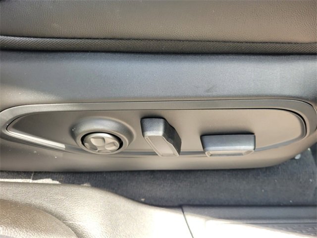 New 2025 Jeep Grand Cherokee Limited w/ Trailer Tow Package image 14