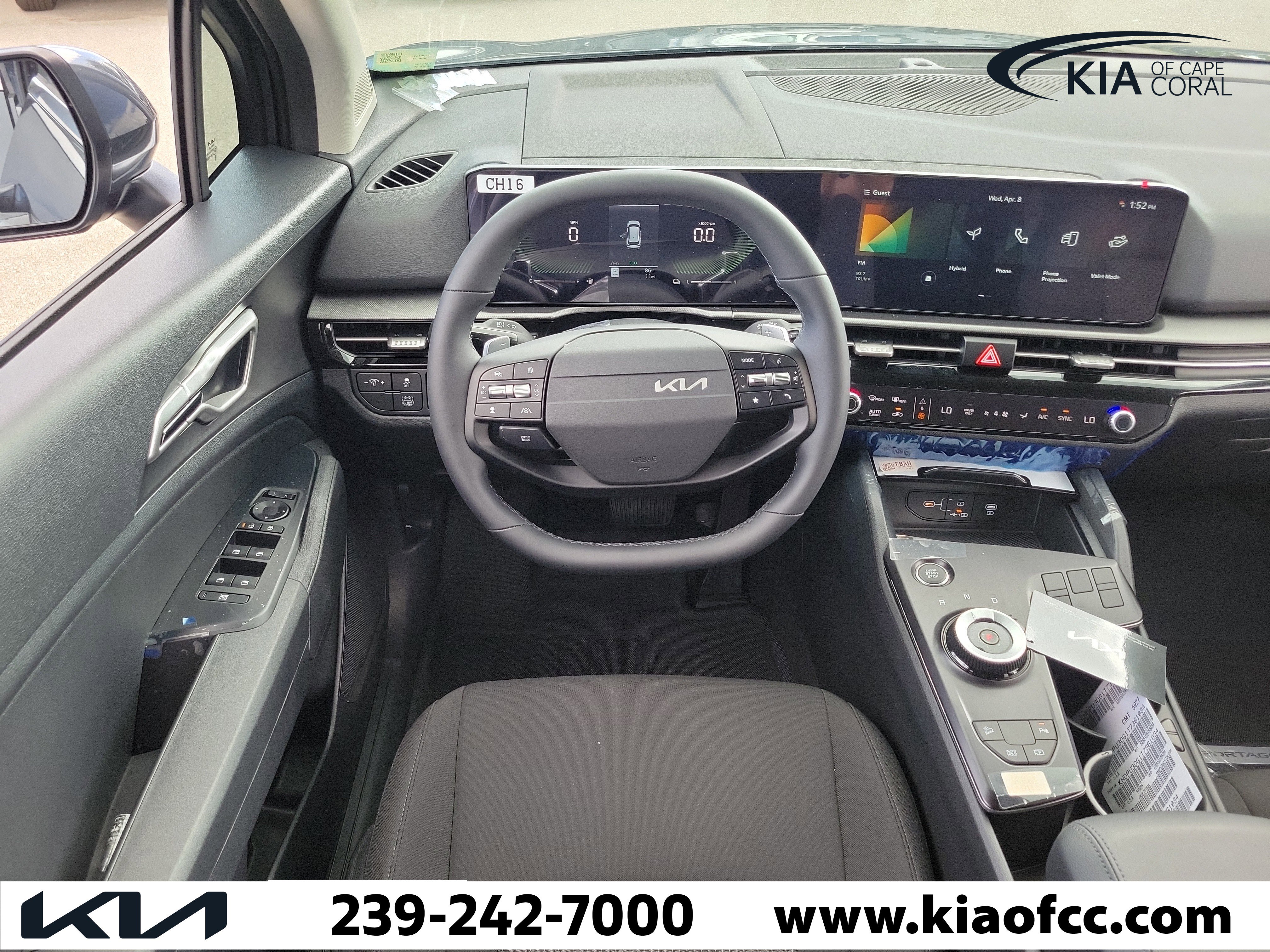 New 2026 Kia Sportage LX image 16