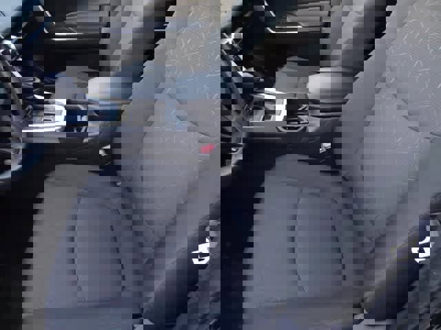 Used 2024 Toyota RAV4 XLE image 4