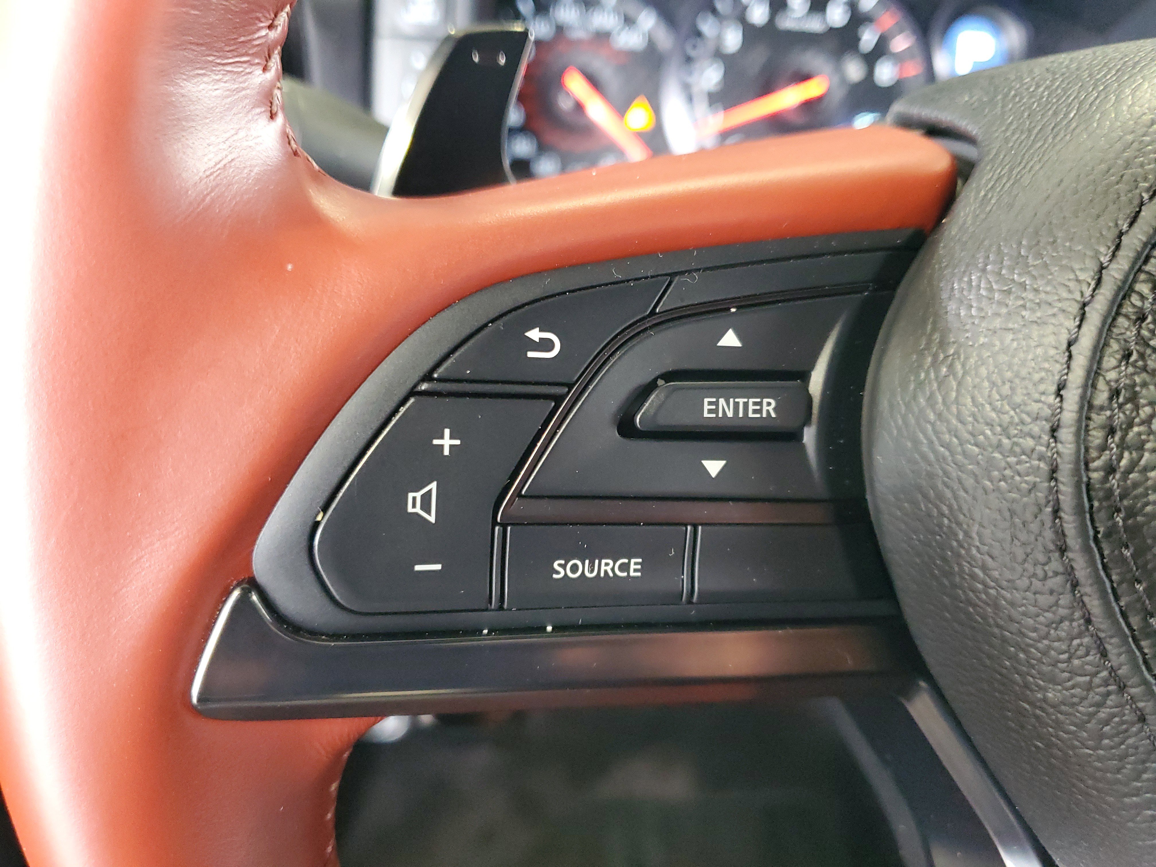 Used 2023 Nissan GT-R Premium w/ Premium Interior Package AWD/4WD image 19