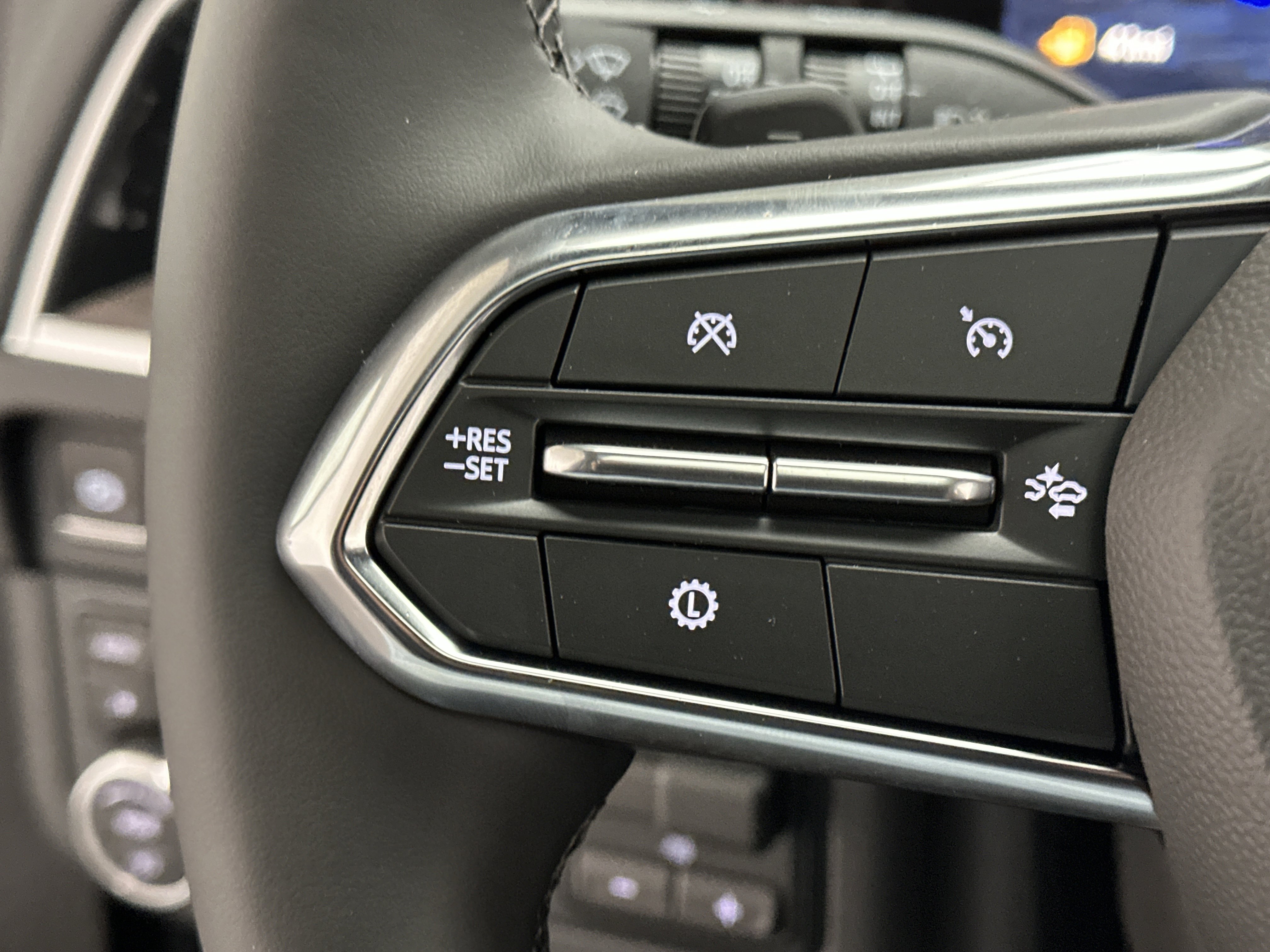 New 2026 Chevrolet Suburban Z71 w/ Z71 Off-Road Package image 34