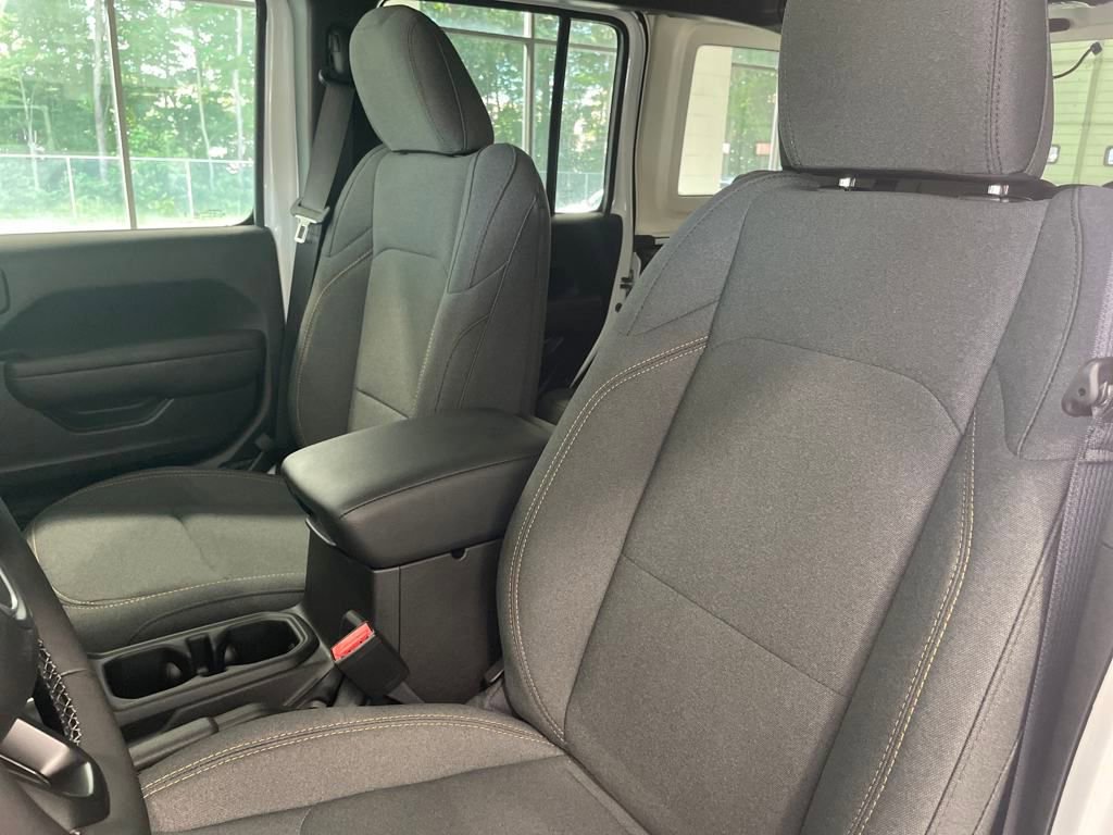 New 2025 Jeep Wrangler Sport S image 11