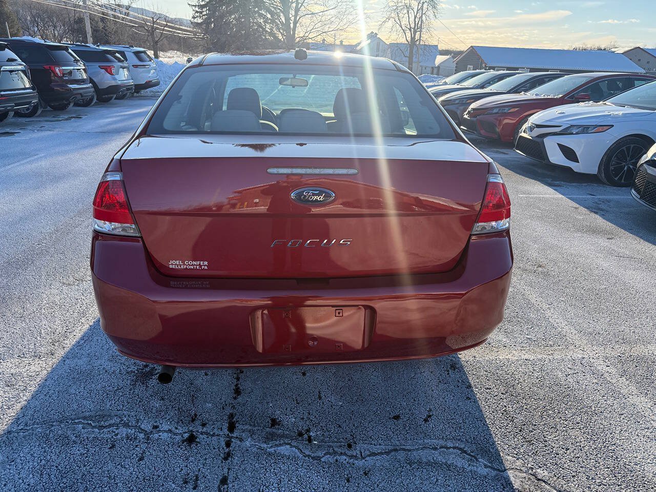 Used 2011 Ford Focus S FWD image 6